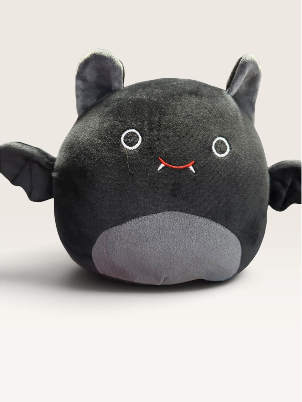 Squishmallows Emily the Bat 8” Black Gray Halloween 2019 Collector #184 No Tags